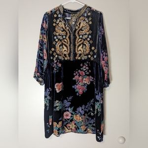 Johnny was long sleeve embroidered dress